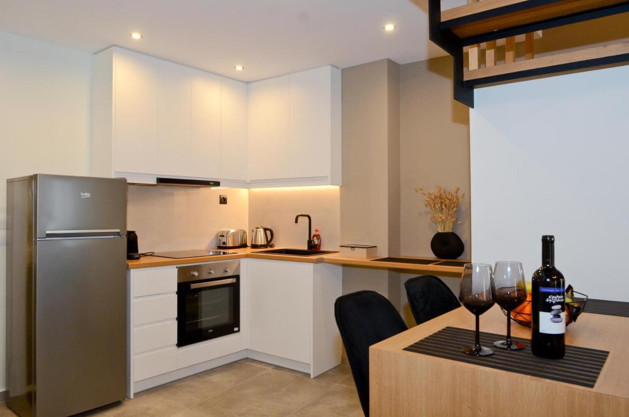 Roloi Suites Nafpaktos Exteriör bild